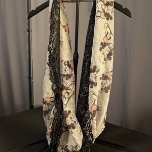 Disney Mickey And Minnie Kissing Lace Infinity Scarf